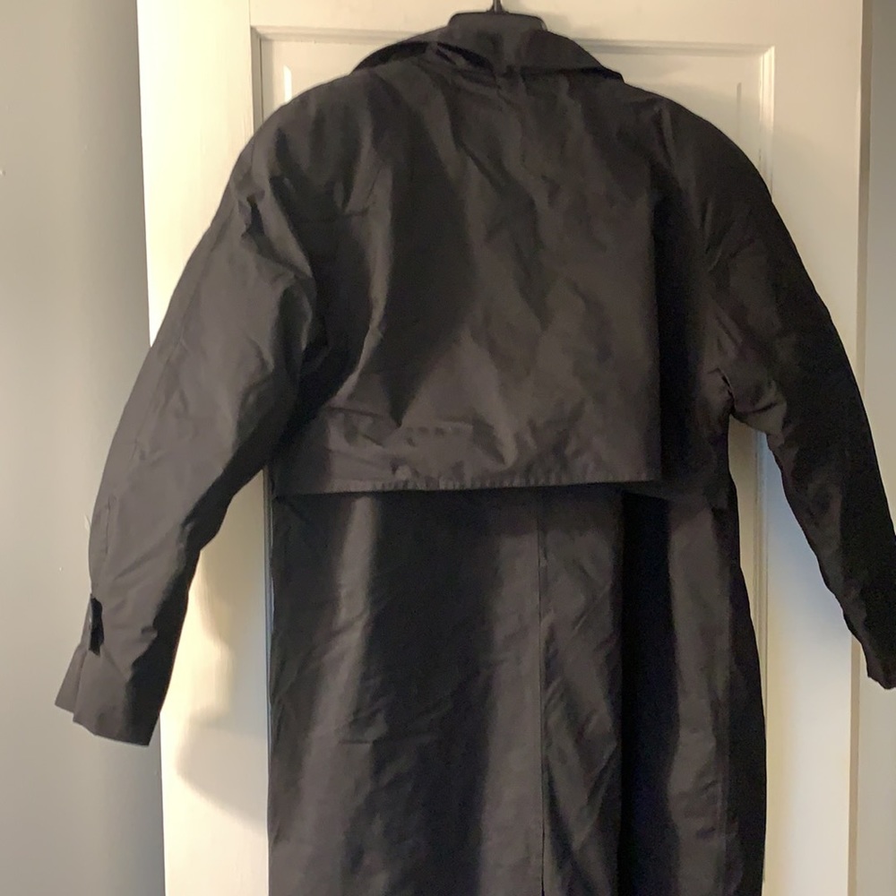 Eddie Bauer Medium Down Coat!! - image 4